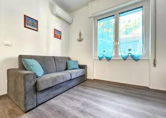 Cozy Haven In The Heart Of Apartment