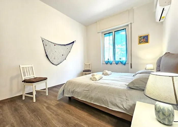 Apartment Cozy Haven In The Heart Of